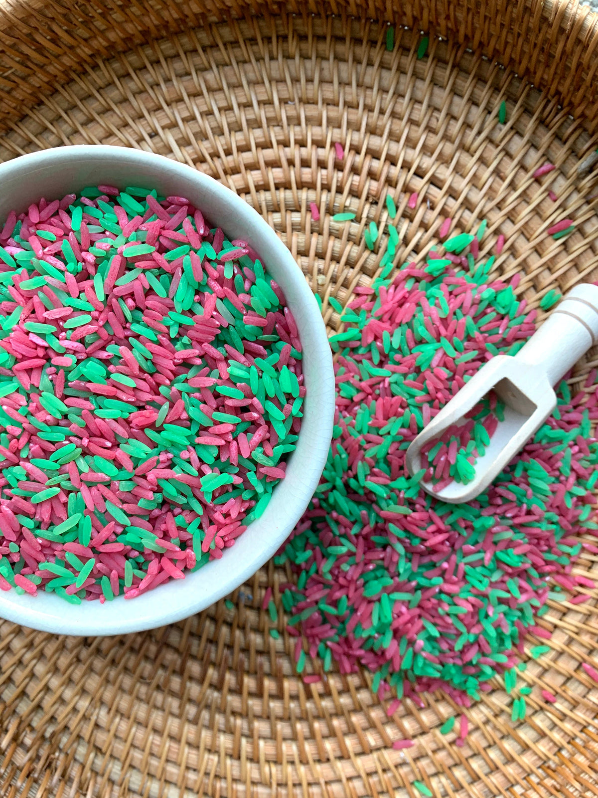 Christmas sensory bases. rice. Sensory play. Sensory resources. Sensory bases.
